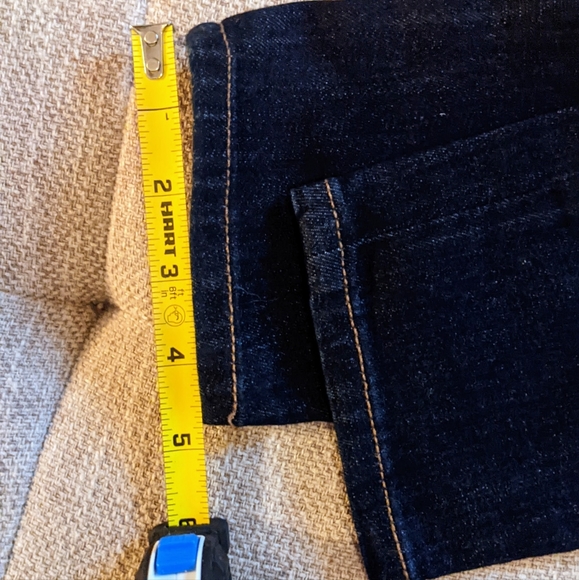 LIKE NEW! Express, Women's (4) High-Rise Legging Jeans, Distressed, Dark Wash - Picture 10 of 12